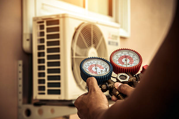 Professional Hvac Installation technician working in Wilder, ID
